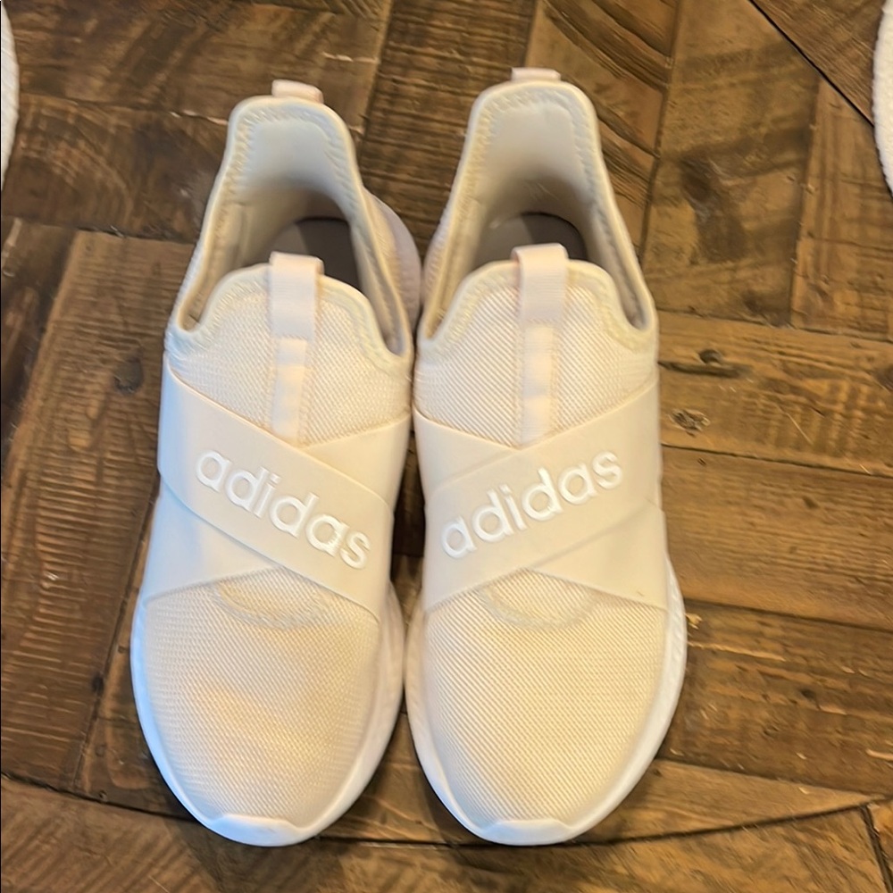 Adidas Cream/Beige PureMotion Adapt Women’s size 10